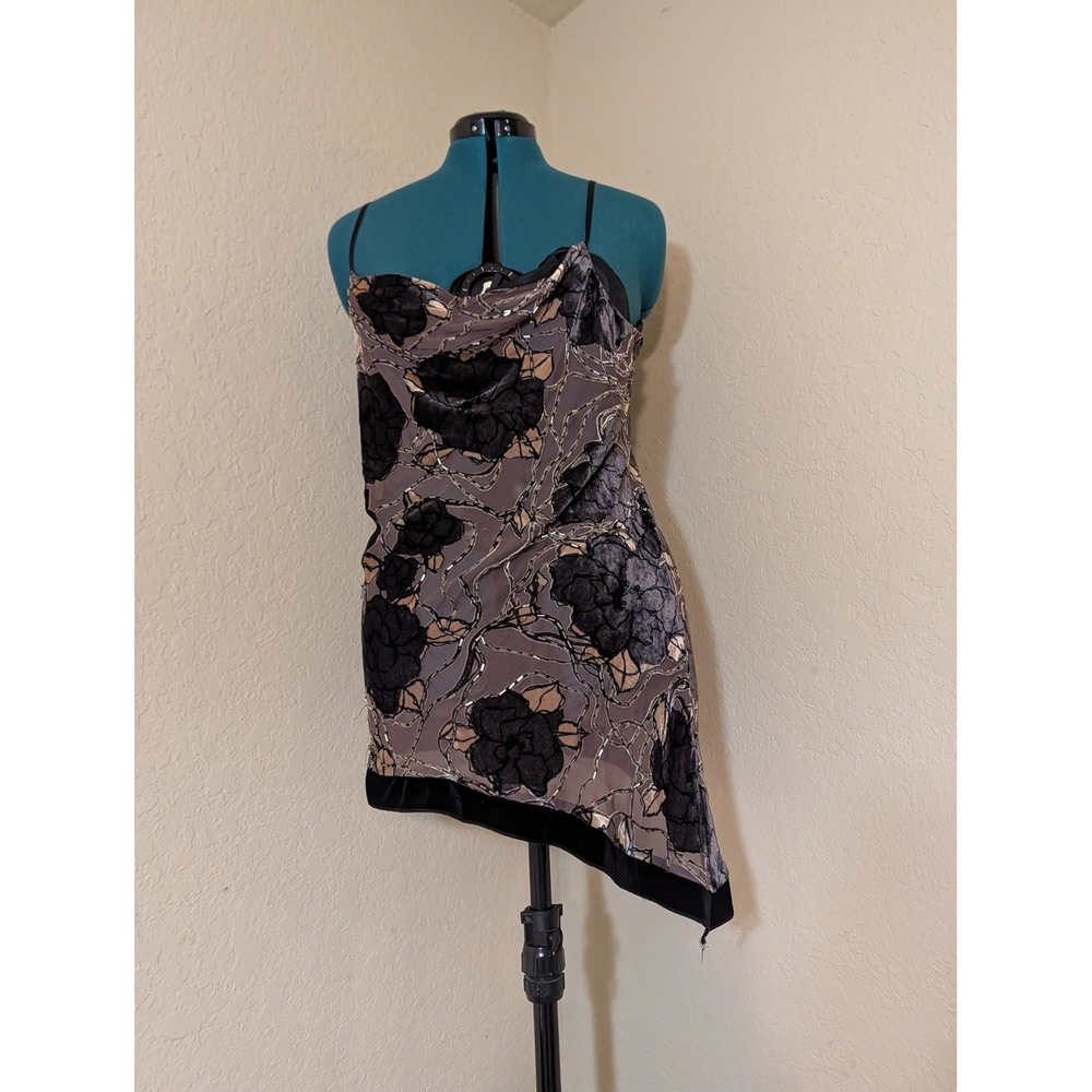 Ruby Red Silk Blend Floral Burnout Beaded Asymmetrical Hem Dress Taupe Black L